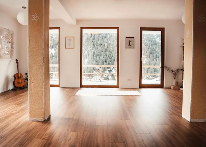 Abendrot-tirol Lägenhet *